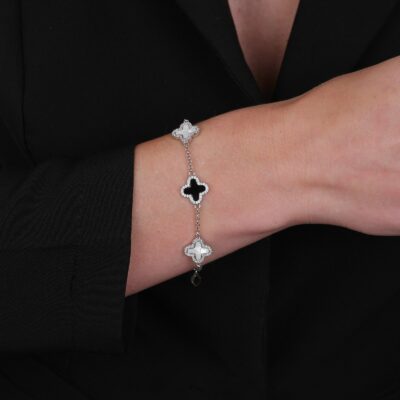 Pulseira Trevo Preto e Branco Ouro Branco - Imagem 2