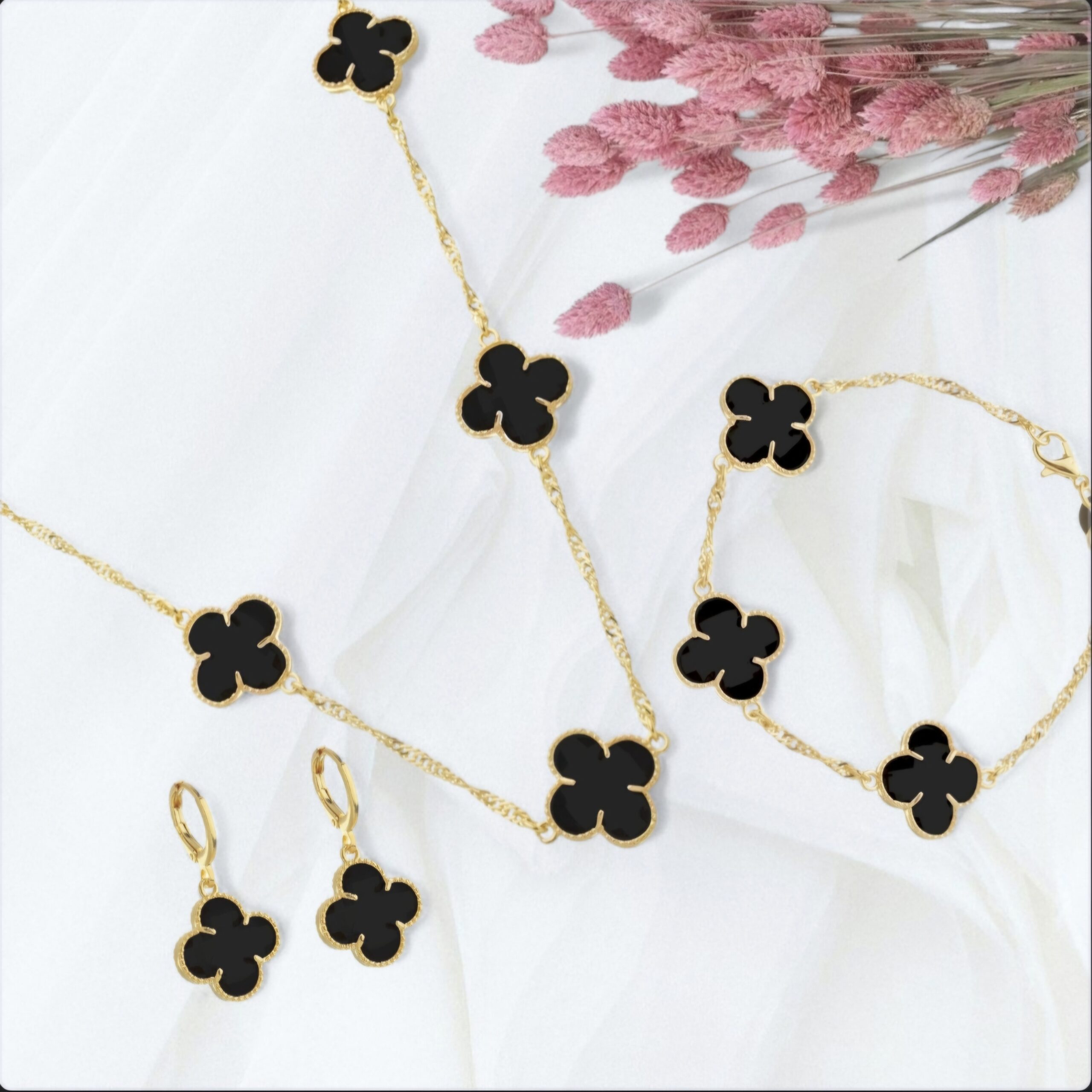 Conjunto Completo Trevo Preto Ouro 24k